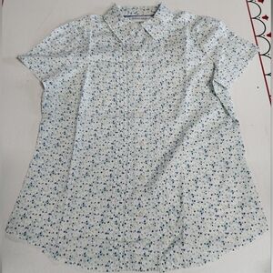 St. John's Bay Polka Dot Short Sleeve Button Down Shirt